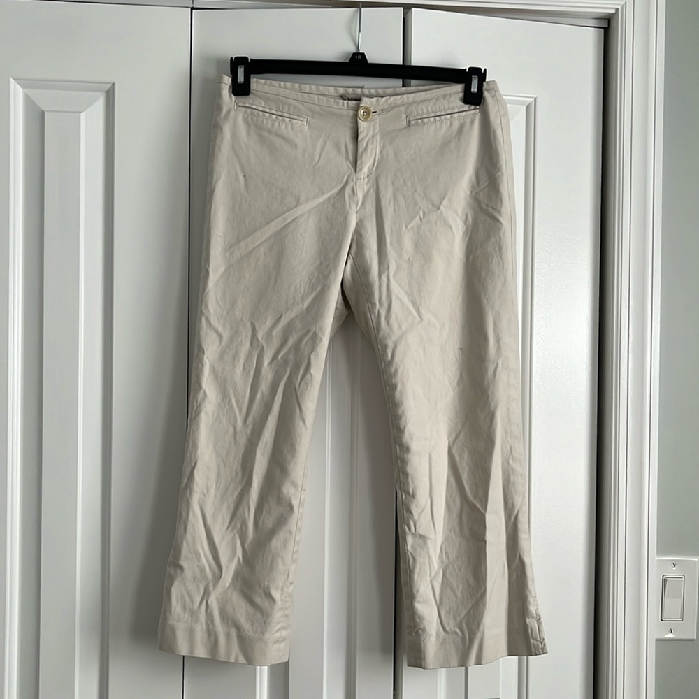Khaki Banana Republic capris